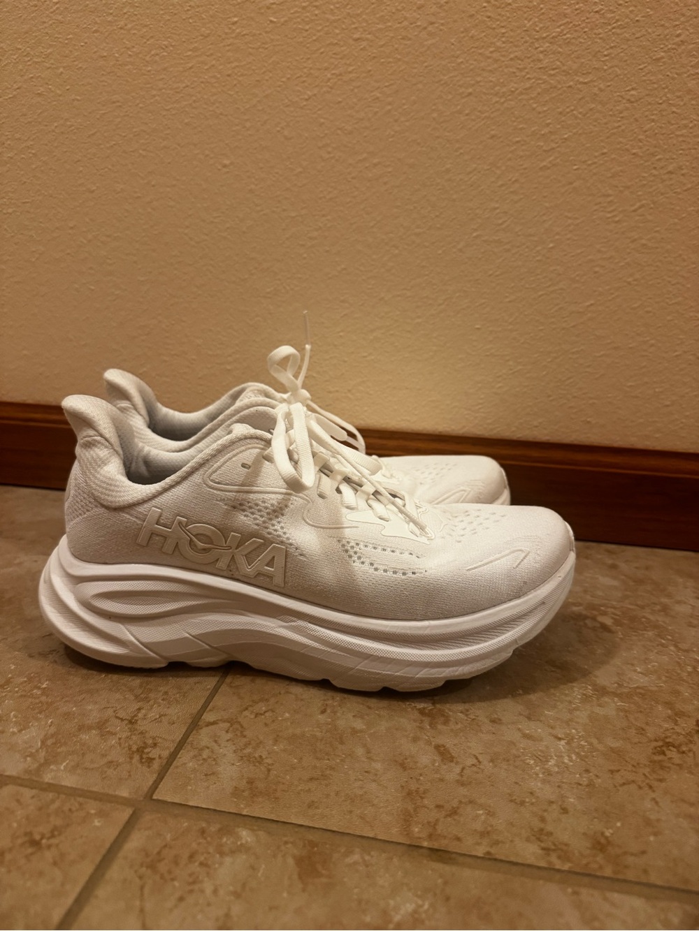 Womens Hoka Clifton 10’s